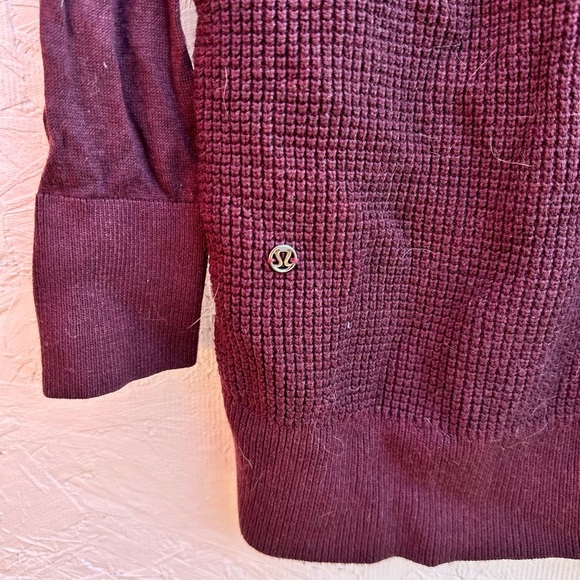 Lululemon The Sweater Life - Picture 3 of 5